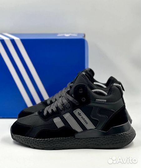 Зимние кроссовки adidas