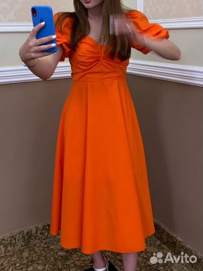 Нарядное платье