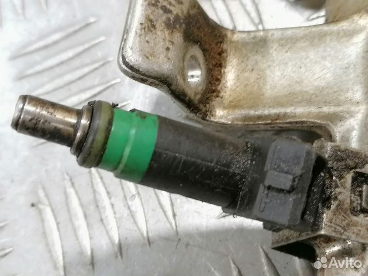 Форсунка двигателя Ford Focus 2005-2008