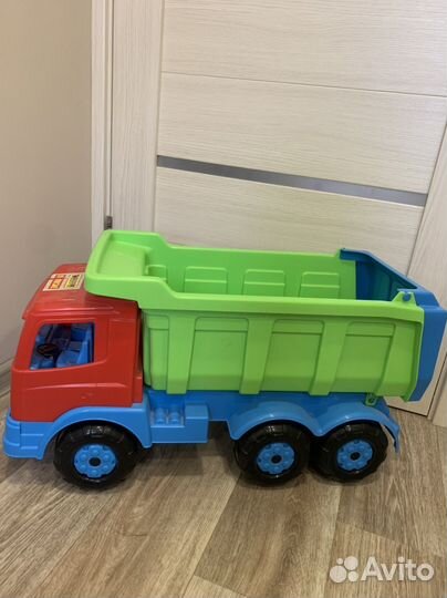 Детский грузовик