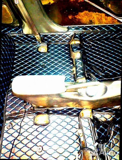 Коврики 5D для Toyota RAV4