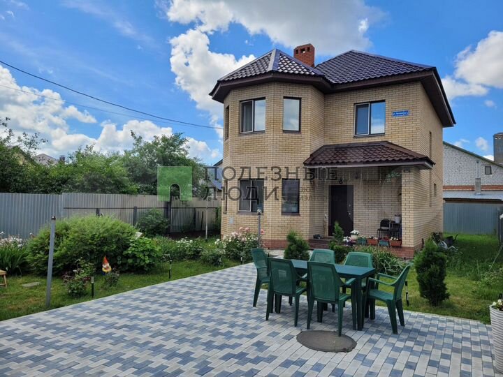 Коттедж 127 м² на участке 4 сот.