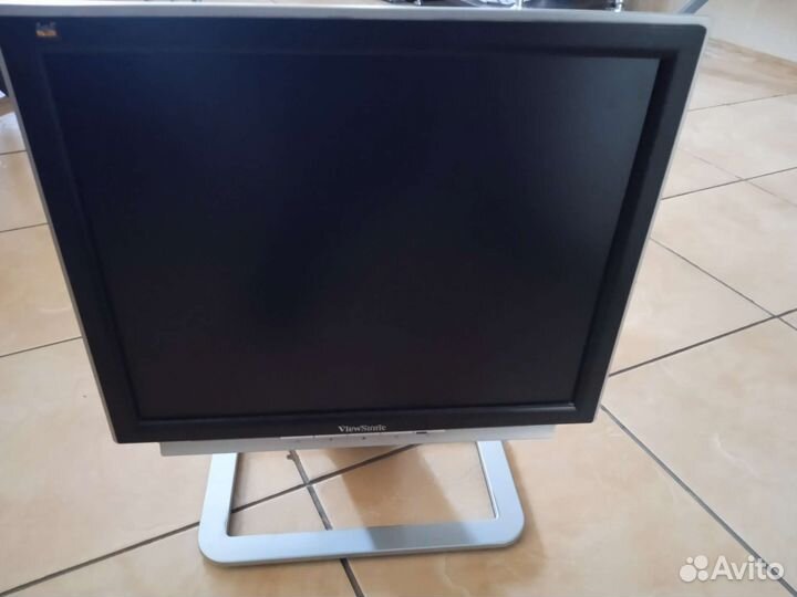 Монитор Viewsonic