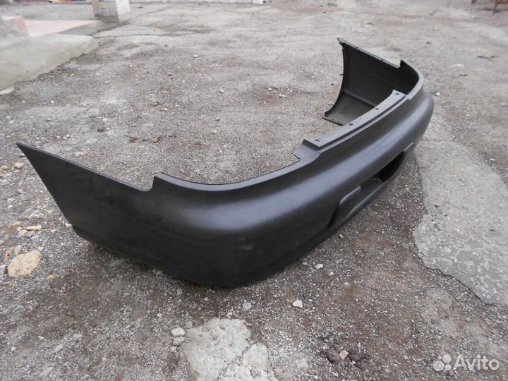 Pontiac Grand Prix Задний Бампер Новый