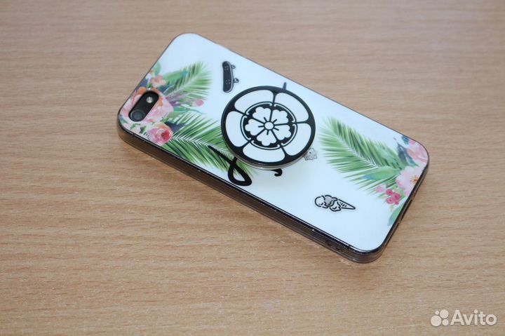 Бампер для айфона 5