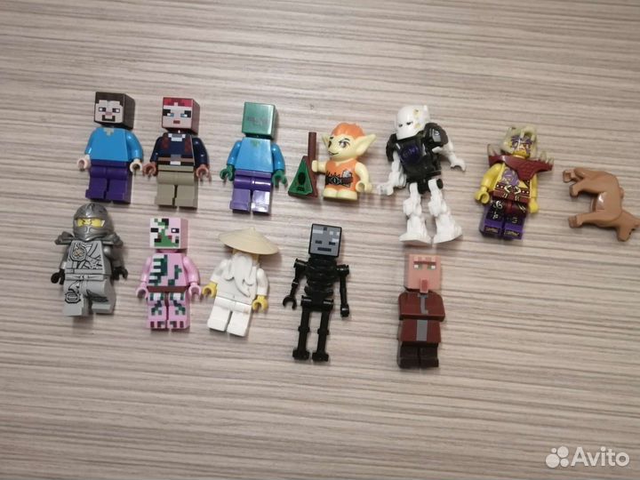 Фигурки лего