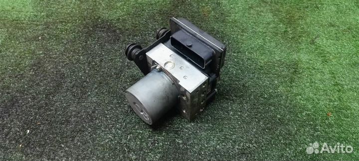 Блок ABS (насос) Audi A5 /S5 Coupe/Sportback 2008