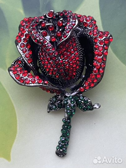 Брошь Роза в стиле Heidi Daus