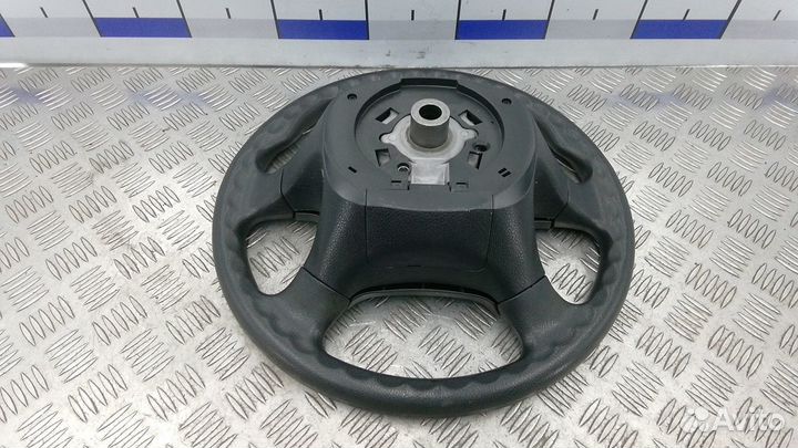 Руль на Nissan Almera N16