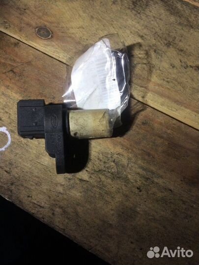 Датчик положения распредвала Hyundai Accent