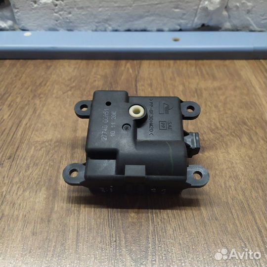 Сервопривод заслонок печки Nissan Teana J32 седан