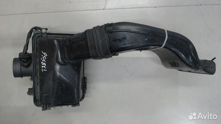 Корпус воздушного фильтра Mitsubishi Outlander XL