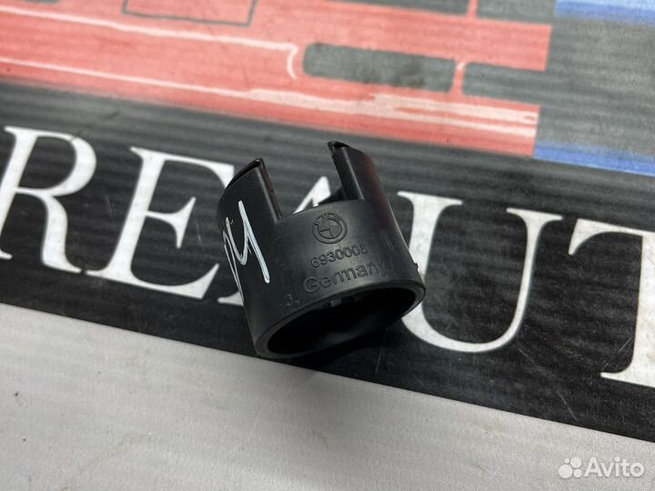 Зажимное кольцо вывода провода плюса бмв