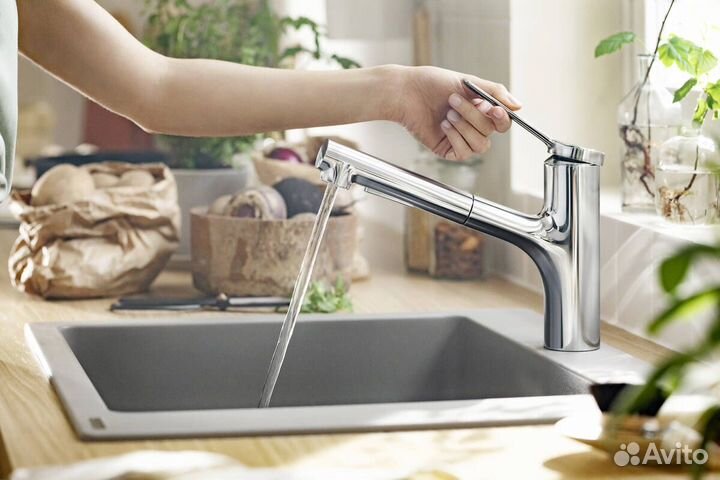 Смеситель для кухни Hansgrohe Zesis M33 74803000