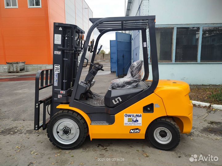 Вилочный погрузчик UN Forklift FG35, 2024