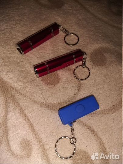Фонарик брелок