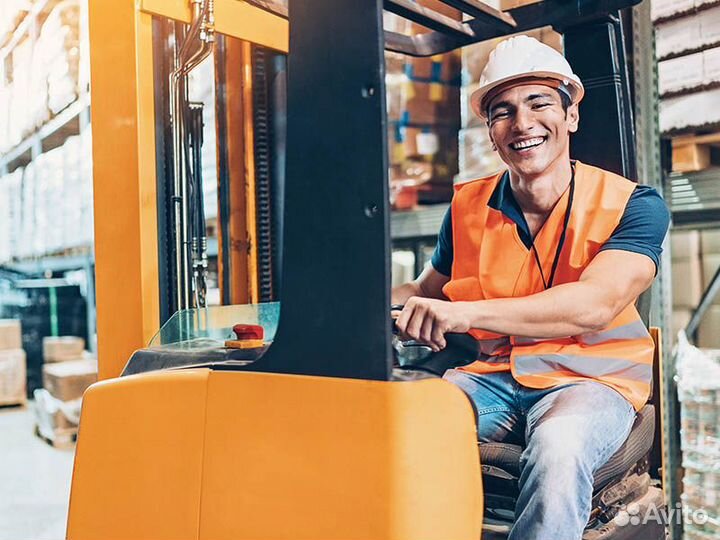 Водитель штабелера