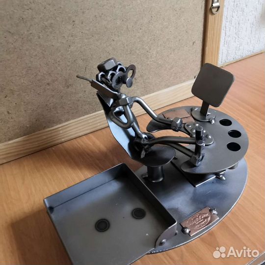 Подставка для ручек Босс