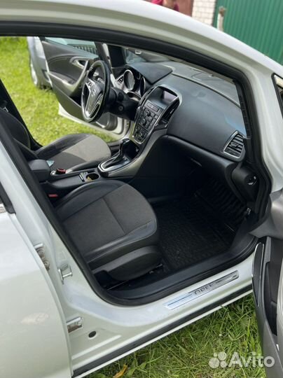 Opel Astra 1.4 AT, 2012, 119 000 км