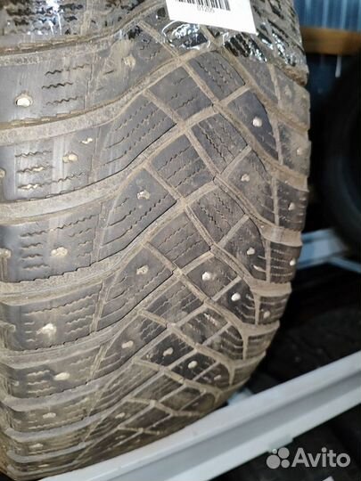 Goodyear UltraGrip Ice 235/55 R19