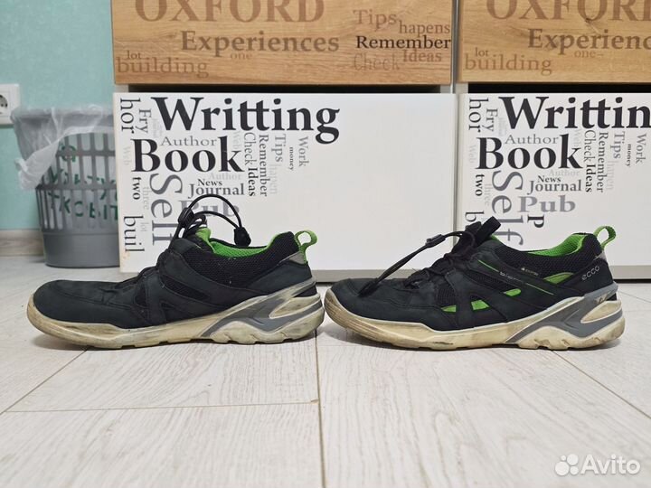 Кроссовки на мальчика 38 Ессо