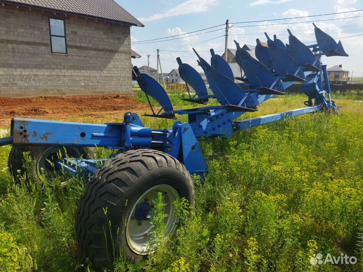 Плуг Агромашхолдинг ППО 6+3, 2015