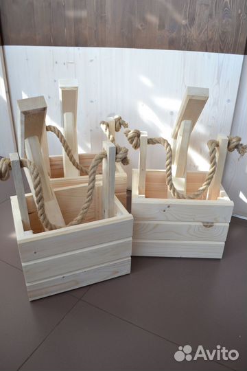 Кашпо для цветов деревянное