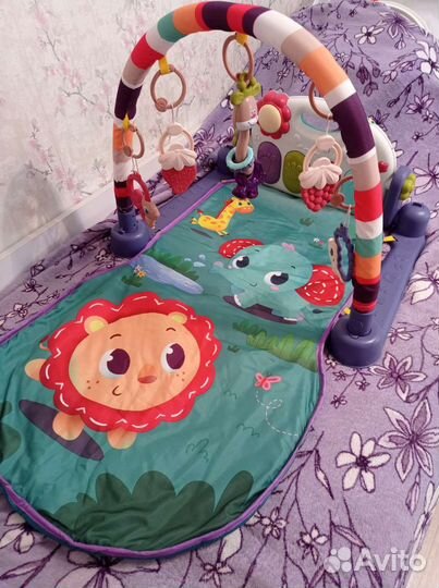 Развивающий коврик с пианино