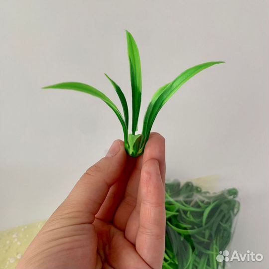 Искусственная зелень, лист осоки