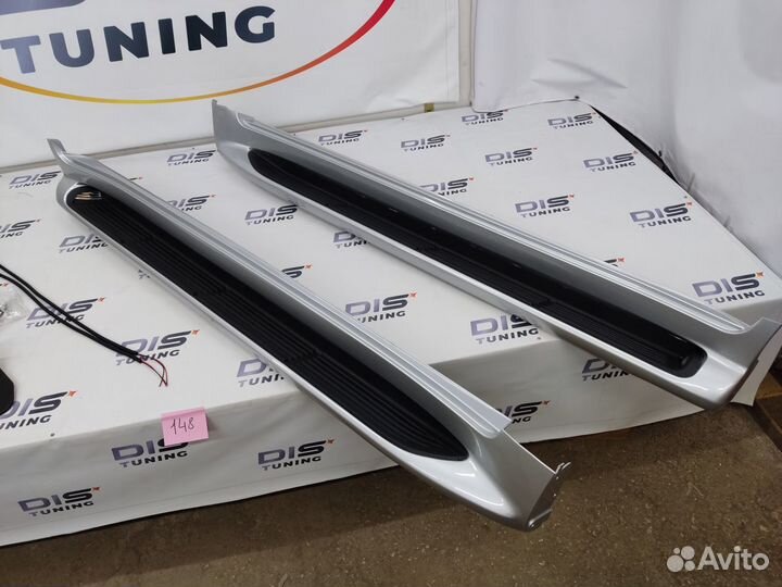 Подножки Land Cruiser 200 LX570 Silver