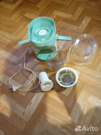 Соковыжималка шнековая бу