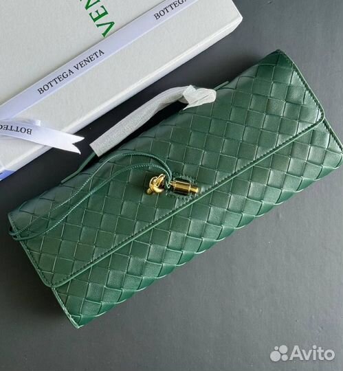 Клатч Bottega Veneta