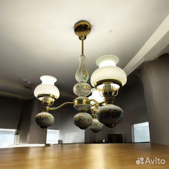 Люстра трехрожковая Польша винтаж