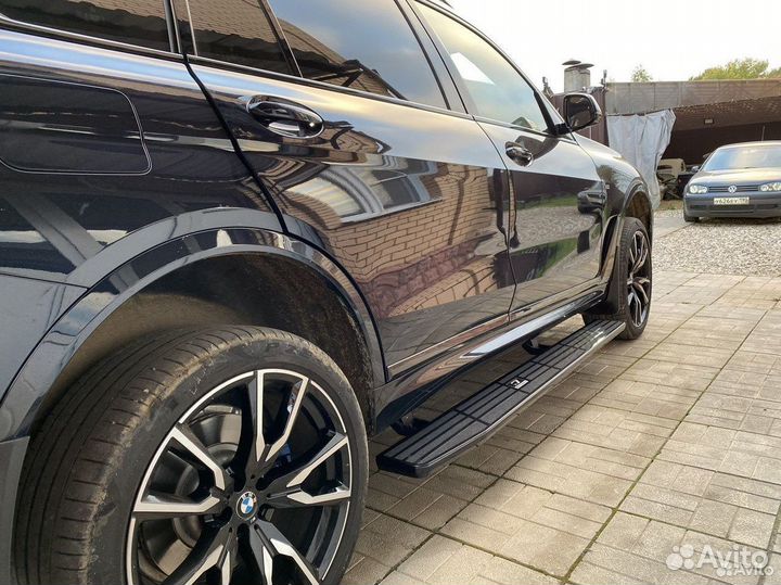 Электрические выдвижные пороги BMW x7 g07 g05 g06