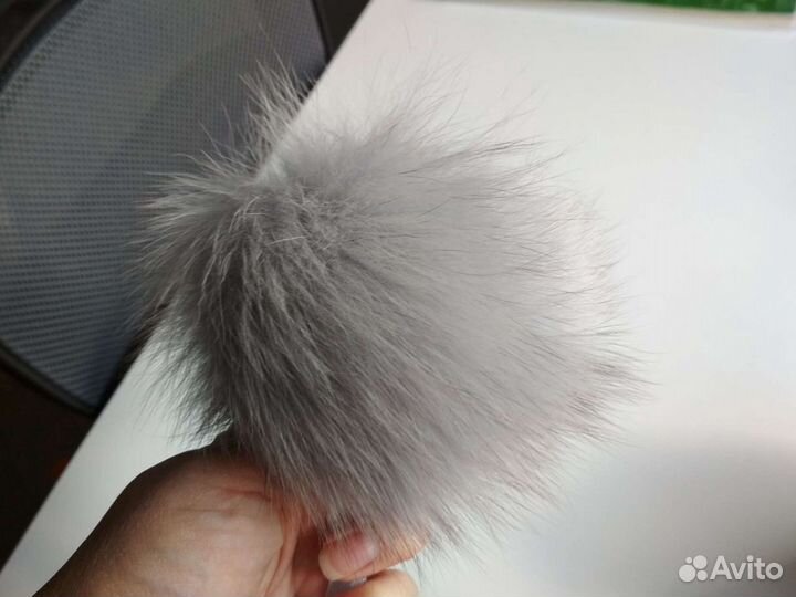 Помпон для шапки