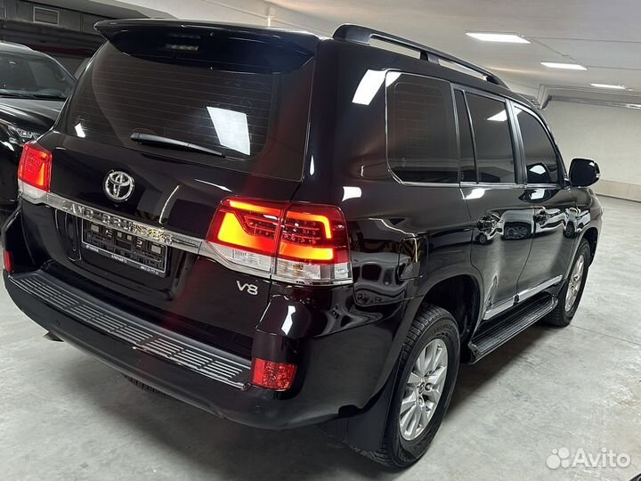 Toyota Land Cruiser 4.6 AT, 2015, 214 000 км