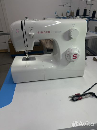 Швейная машина б/у