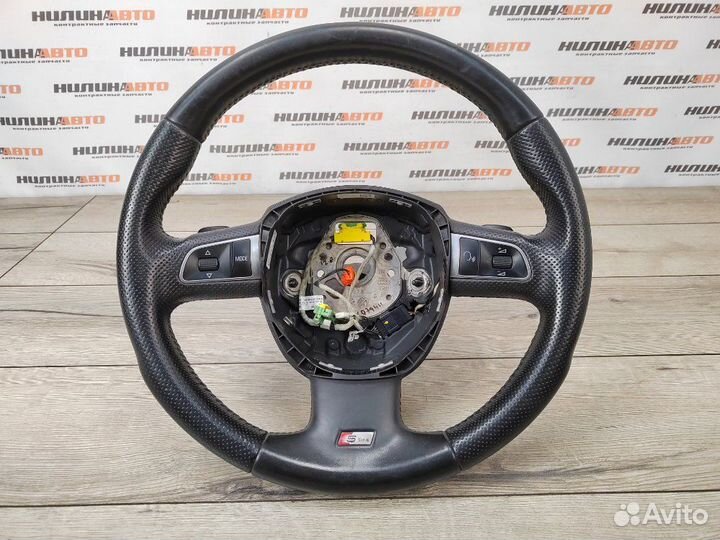 Руль Audi A4 B8 универсал 2.0 TDI caga 2011