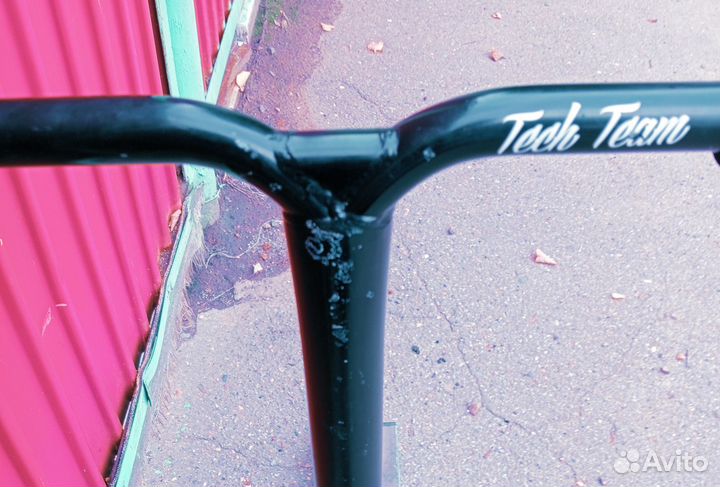 Трюковой самокат tech team Harpy