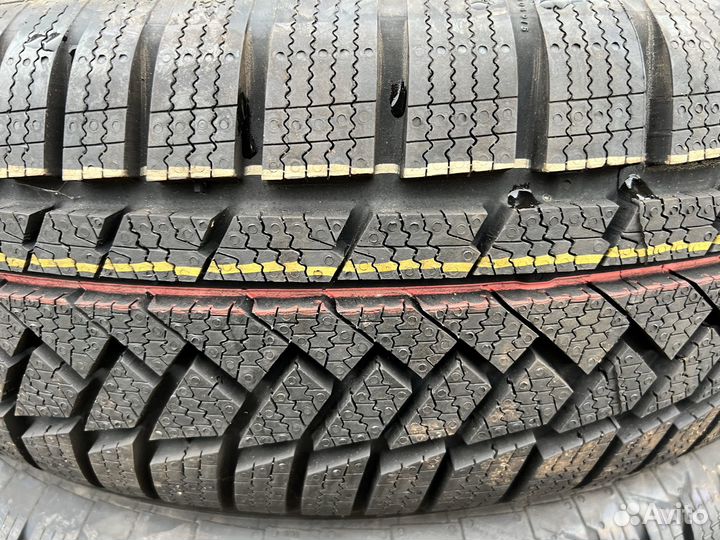 Continental ContiWinterContact TS 830P SUV 195/70 R16