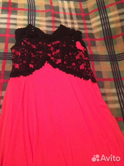 Платье вечернее