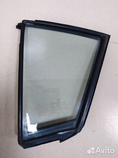 Стекло двери задней левой форточка Mazda Mazda 3 B