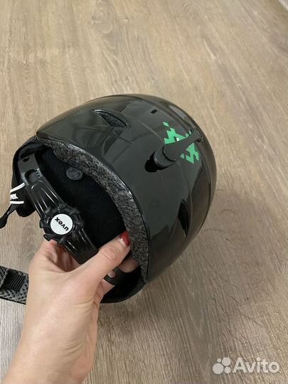 Горнолыжный шлем с маской