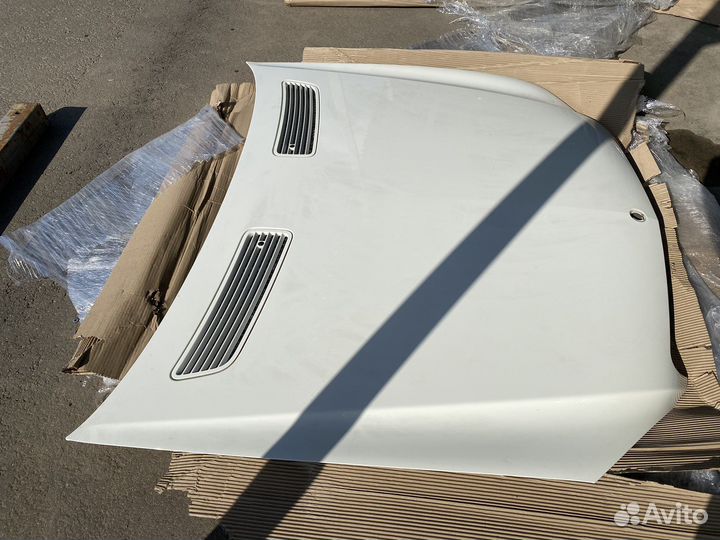 Капот белый Mecedes Benz W221