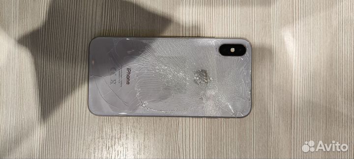 iPhone X, 64 ГБ