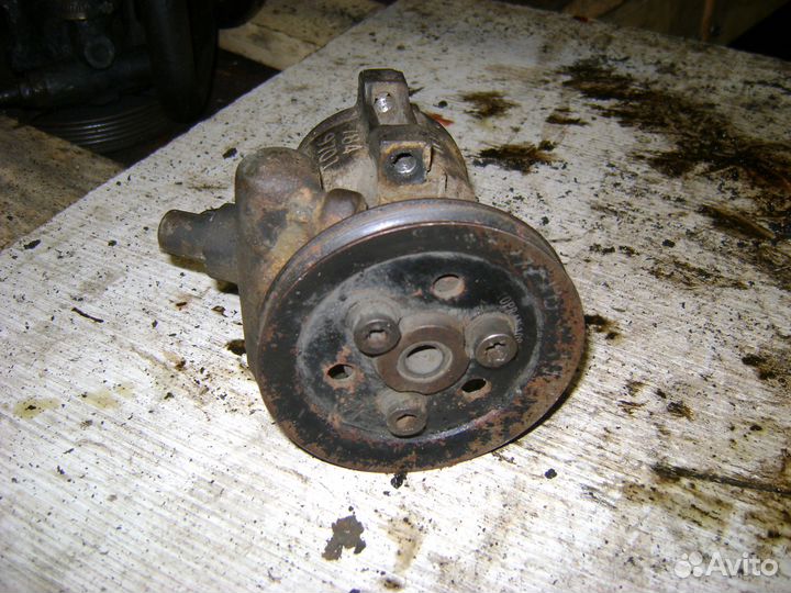 Насос гур Renault Peugeot Citroen 7849701