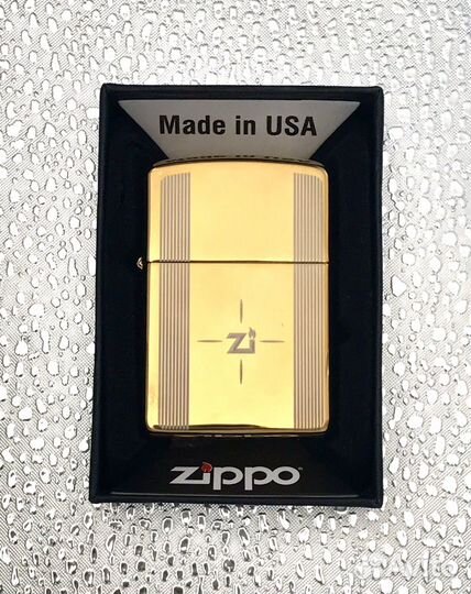 Зажигалки Zippo серии «Gold Classic»