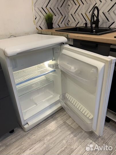 Холодильник индезит