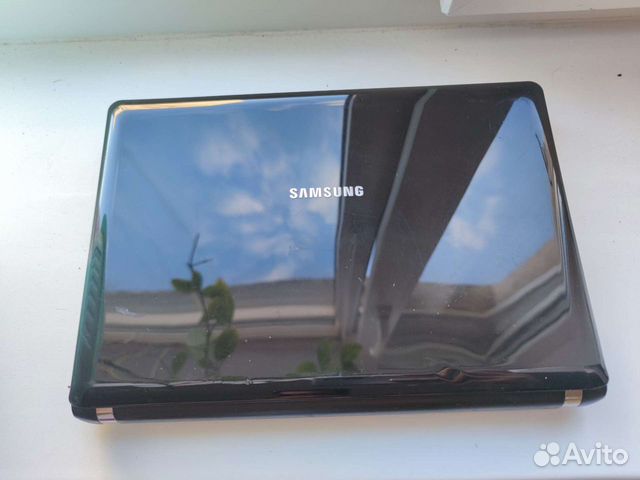 Нетбук Samsung N110