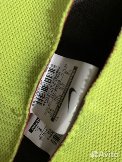 Беговые кроссовки Nike 39 размер